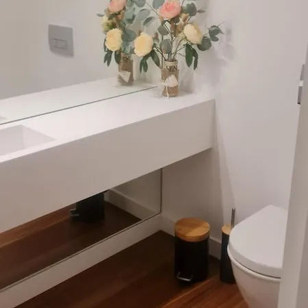 Luxury River View 3br With Pool By Airport * ליסבון