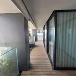 Luxury River View 3br With Pool By Airport