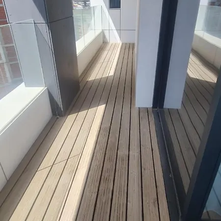 Luxury River View 3br With Pool By Airport Lisbon